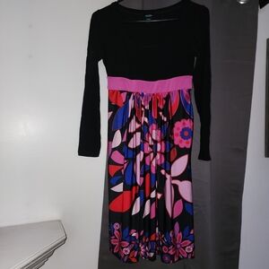 Olian Black Scoop Neck Maternity Top